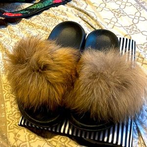 Women furry slides